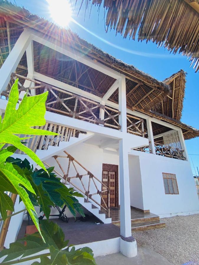 Mamayoyo House ナングウィ エクステリア 写真