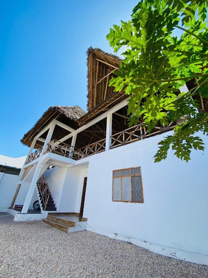 Mamayoyo House ナングウィ エクステリア 写真