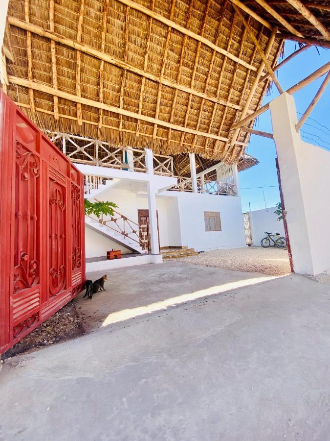 Mamayoyo House ナングウィ エクステリア 写真